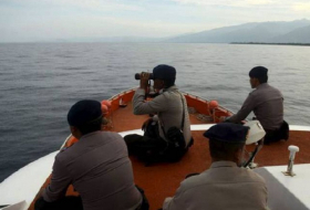 10 dead, 5 missing in Indonesian boat accident 